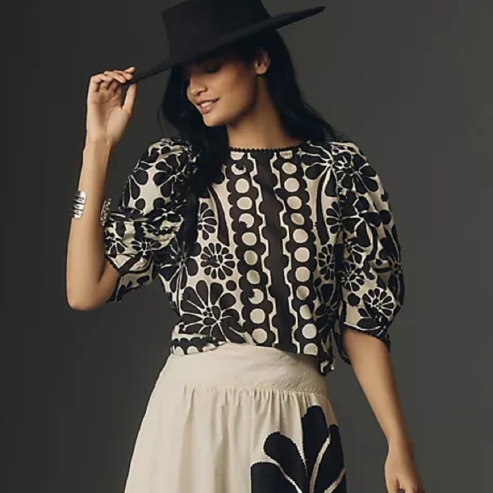 New ANTHROPOLOGIE Palermo Black Puffed Sleeve Blouse Black Cream Sz S